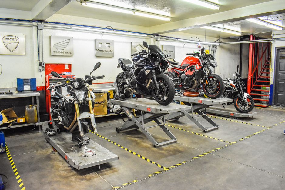 Cum sa-ti intretii motocicleta ca un profesionist: sfaturi si trucuri utile
