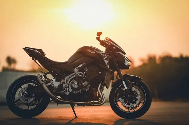 Top 5 semne că bateria motocicletei tale are nevoie de înlocuire