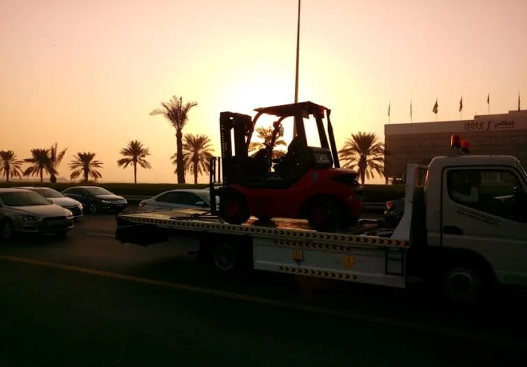 Photo "How to choose your car based on equipment transport needs"