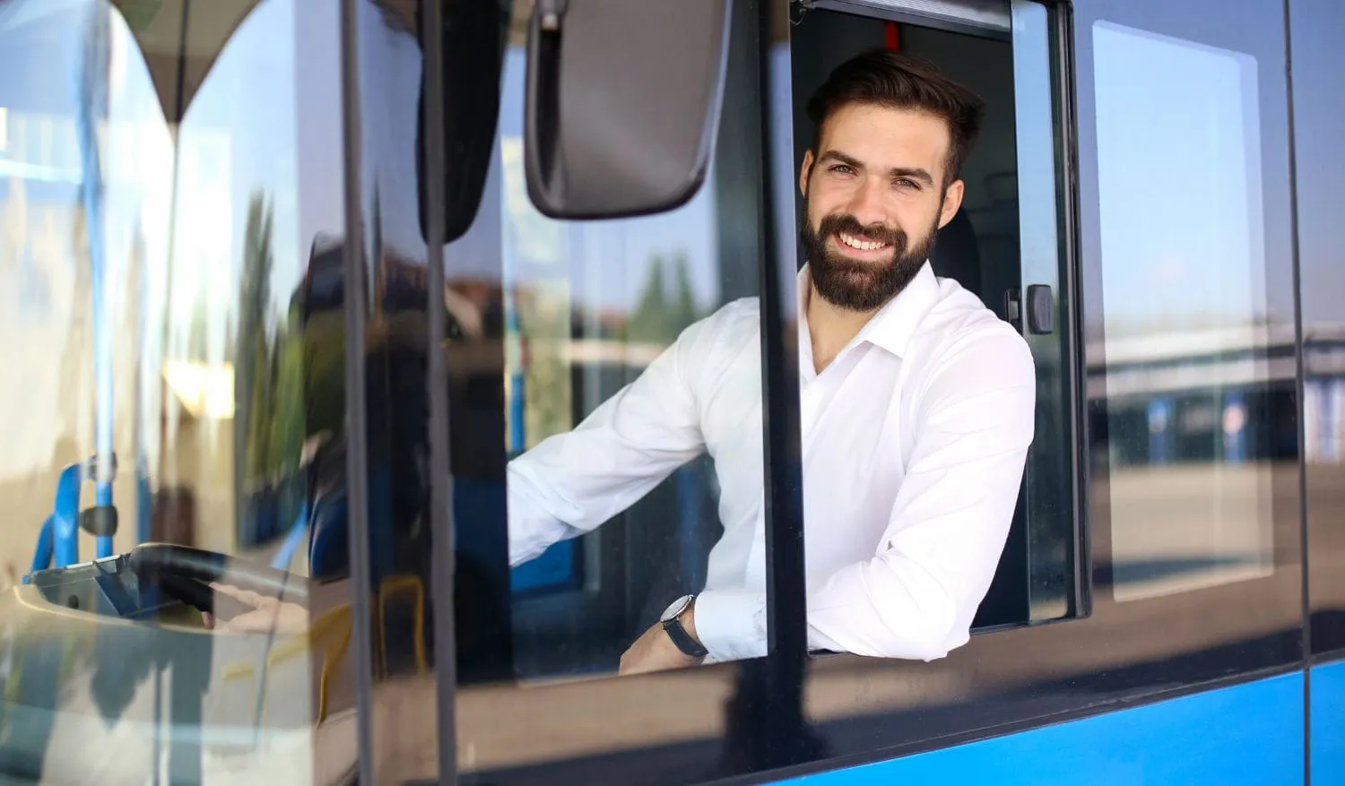 Vrei să devii șofer de autobuz? Iată de ce ai nevoie!