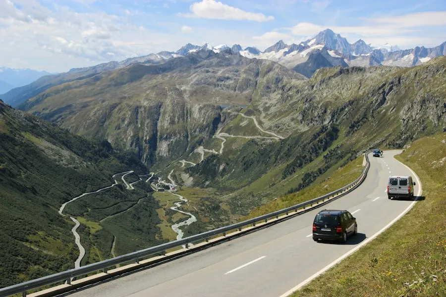 mountain driving safety tips