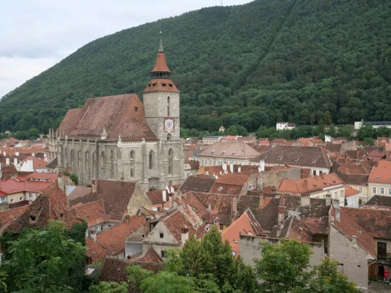 Photo Scenic driving routes Transylvania car