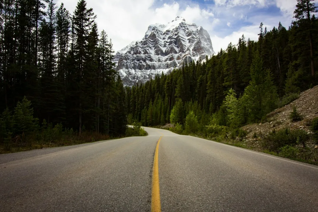 Photo mountain driving mistakes